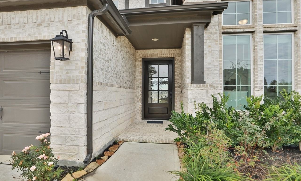 20715 Yearling Pasture Ln - Photo 2 of 46