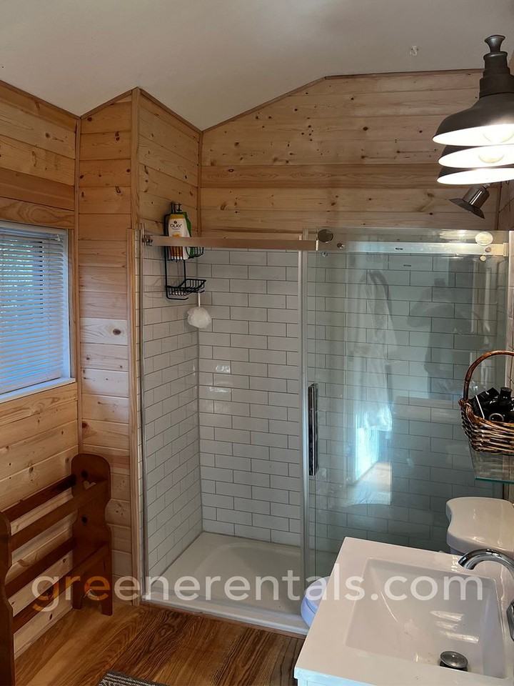 10514 Guthrie Rd #A - Photo 6 of 8