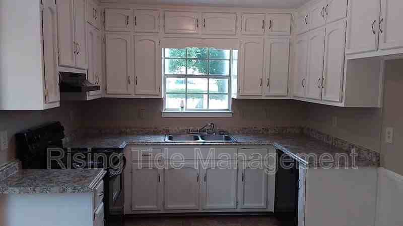 5262 Dug Hollow Rd - Photo 5 of 14