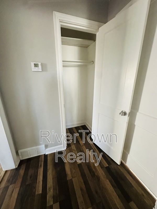 3235 Southern Ave - Photo 7 of 8