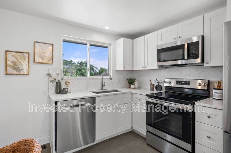 1845 W 46th Ave - Photo 5 of 18