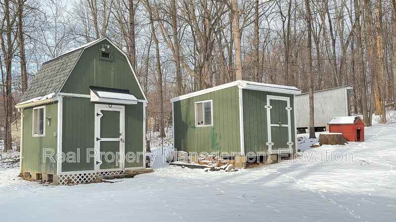 304 Tecumseh Trl - Photo 3 of 12