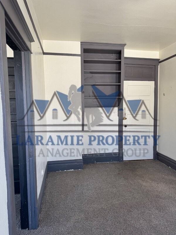 508 E Garfield St #5 - Photo 6 of 9