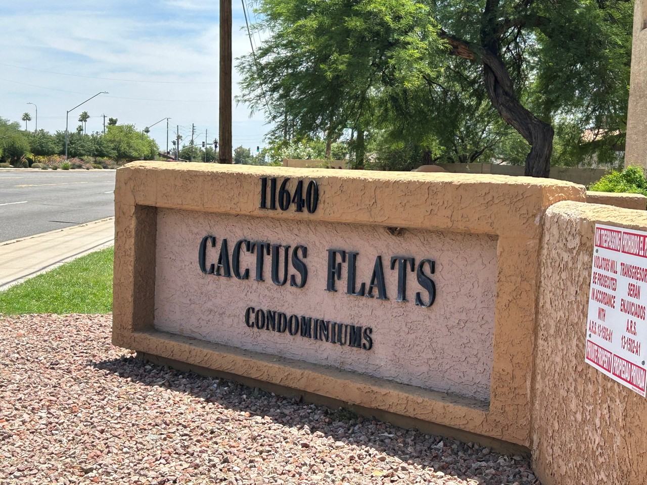 11640 N 51St Ave - Photo 2 of 21