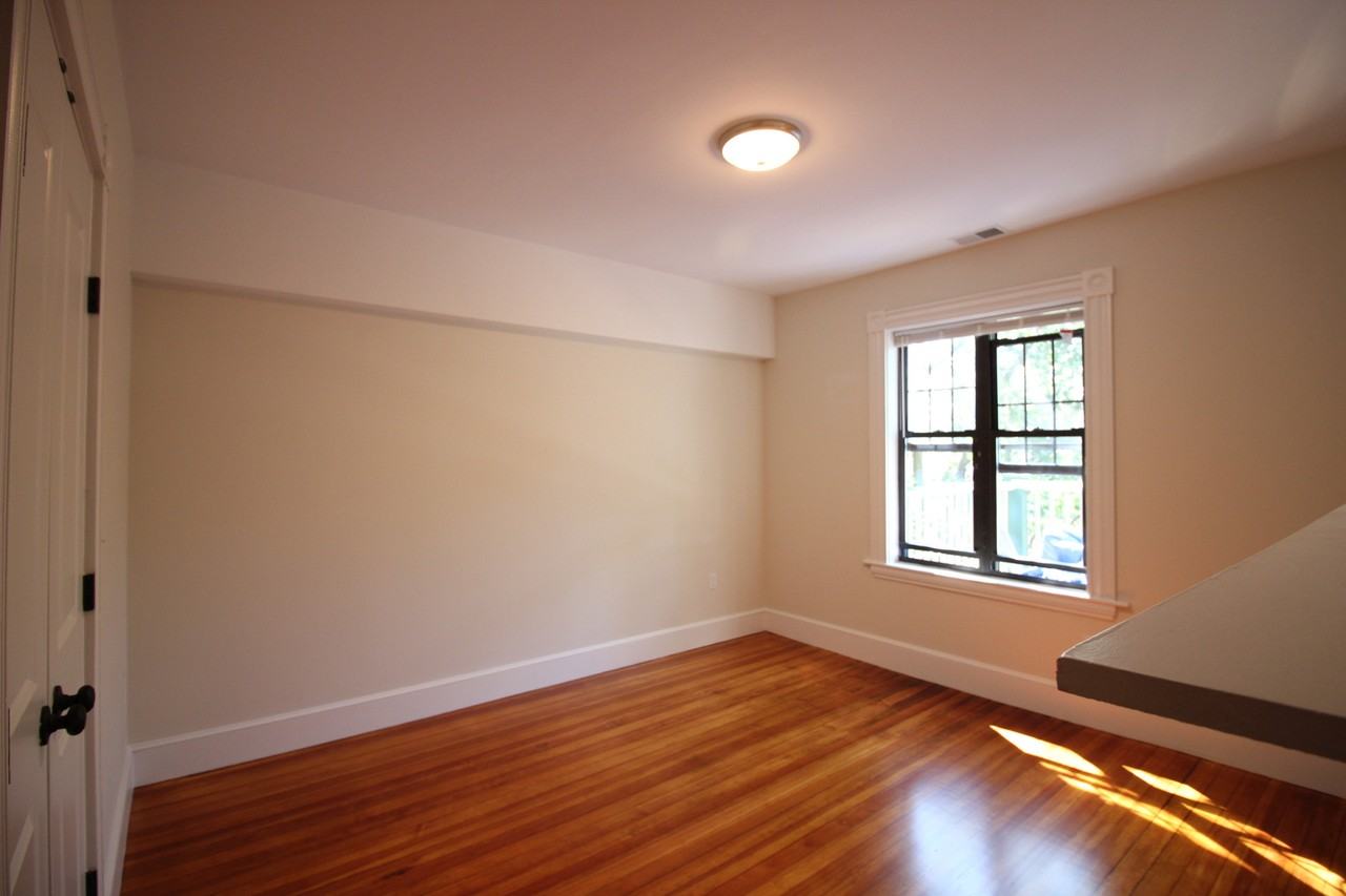68 Beech Glen St #2 - Photo 6 of 14