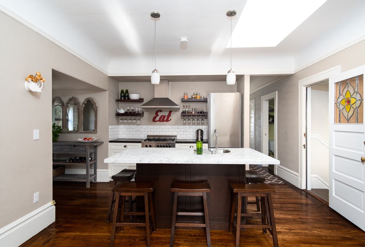 96 Cumberland St #A - Photo 2 of 21