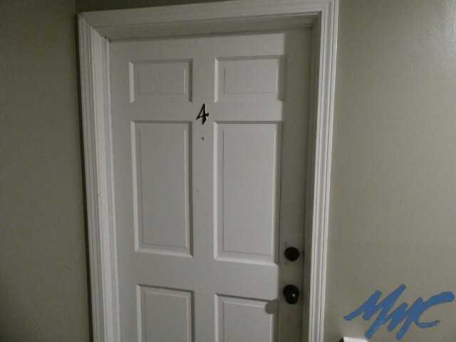902 Palmer Dr #4 - Photo 3 of 13