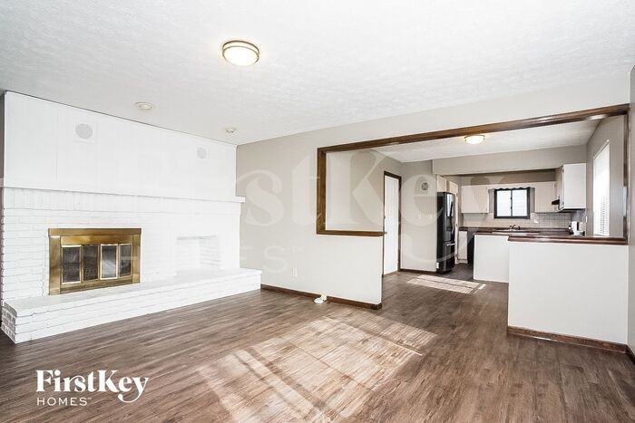 183 Vantage Point Pl - Photo 3 of 15
