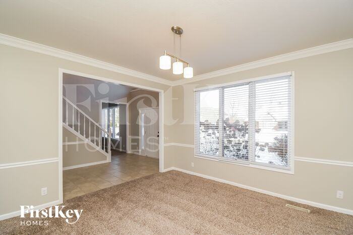 7434 Oakland Hills Ct - Photo 3 of 15