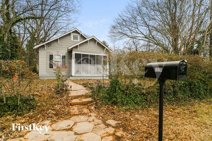 1720 Evans Dr Sw - Photo 3 of 16