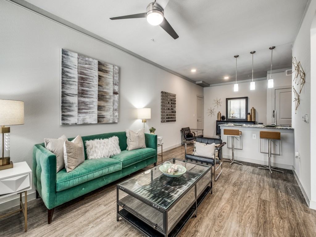 Echelon - Photo 6 of 32