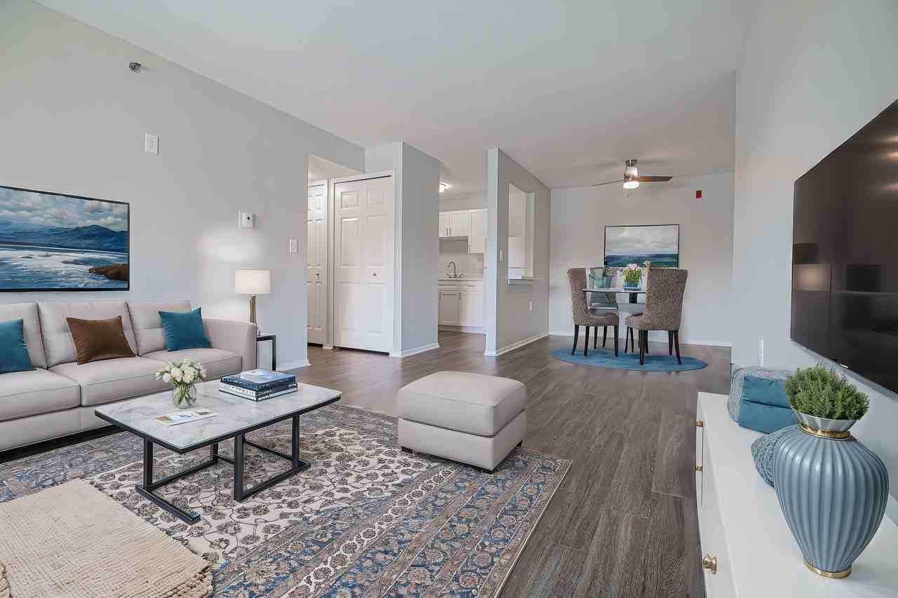 University Club - Photo 6 of 19