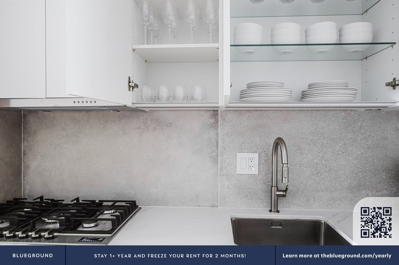 88 East End Avenue - Photo 7 of 20