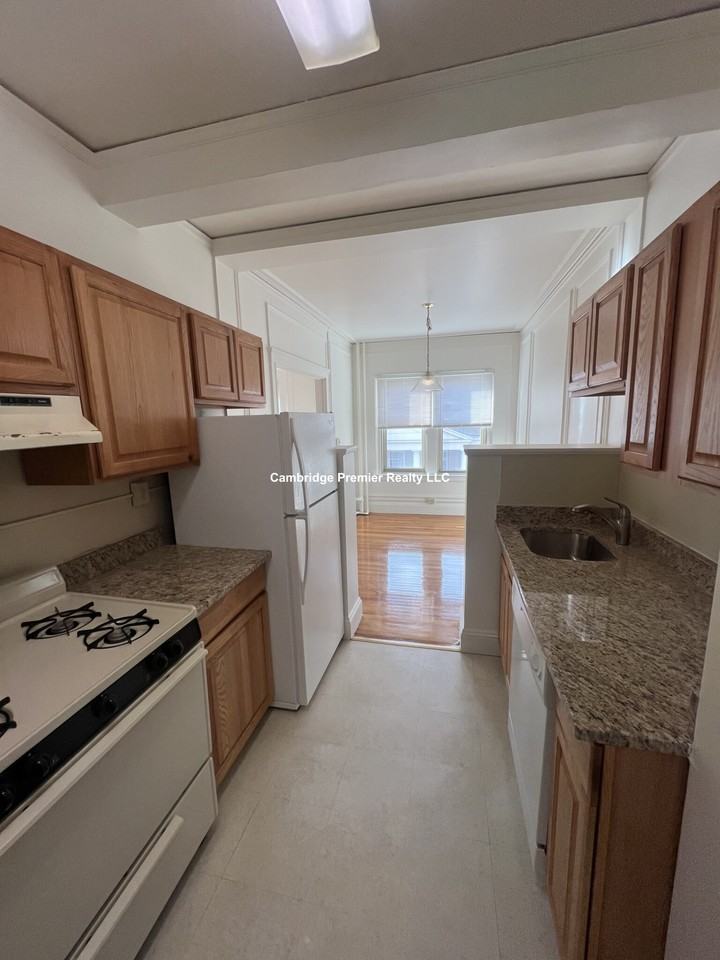 19 Garden Street #32 - Photo 2 of 10