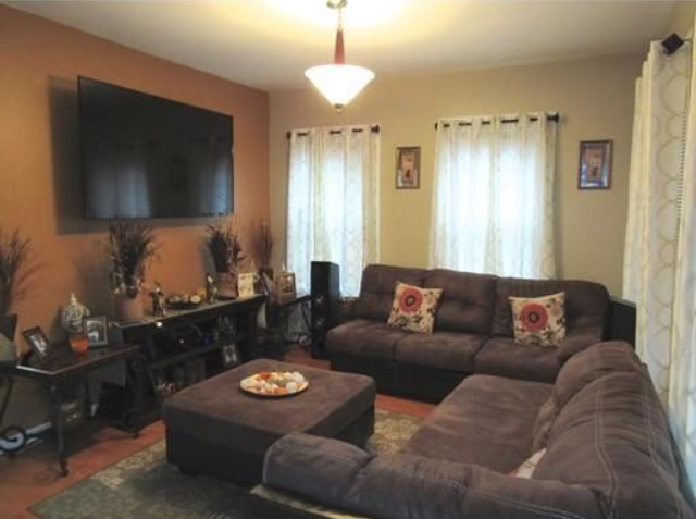 69 Clark St #1R - Photo 4 of 13