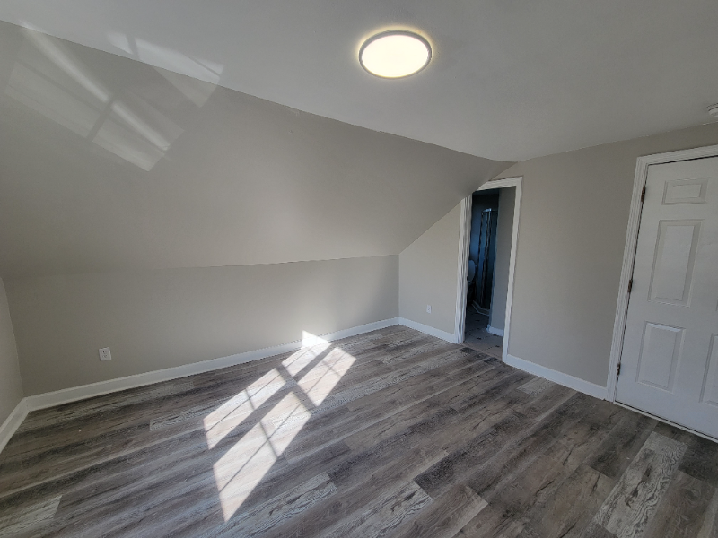 710 Fairview Ave #D - Photo 5 of 10