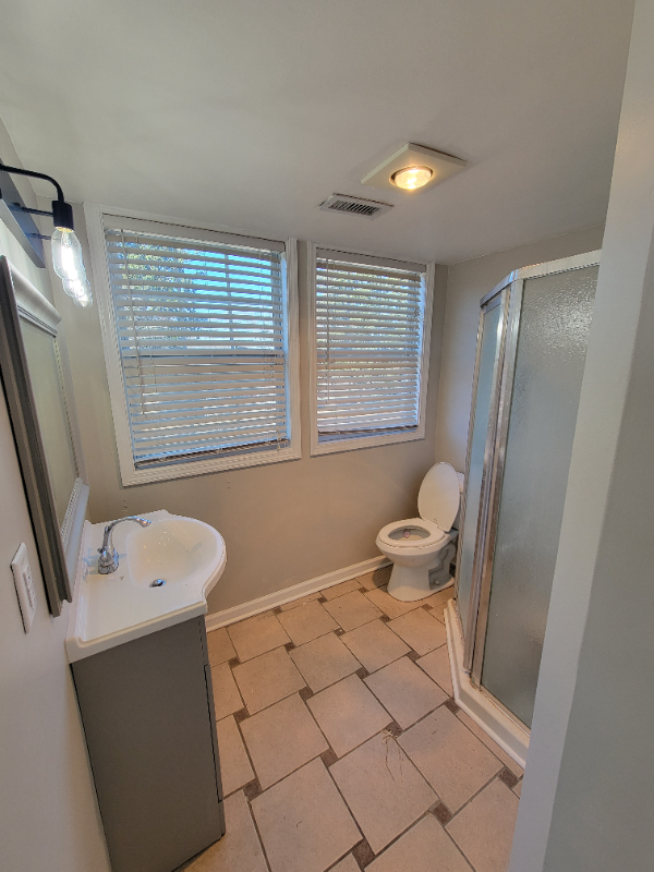 710 Fairview Ave #D - Photo 7 of 10