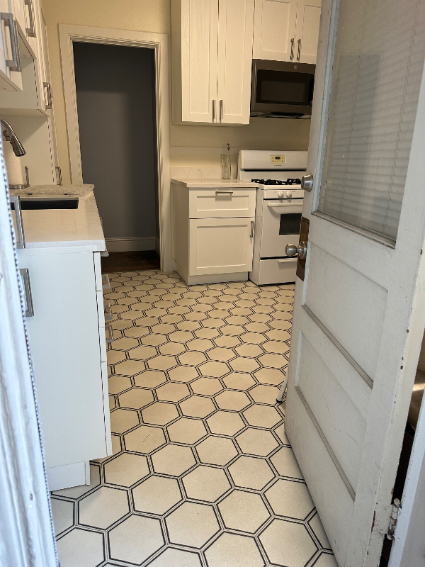 4316 Shafter Ave - Photo 2 of 14
