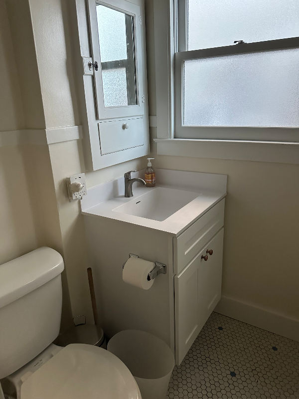 4316 Shafter Ave - Photo 3 of 14