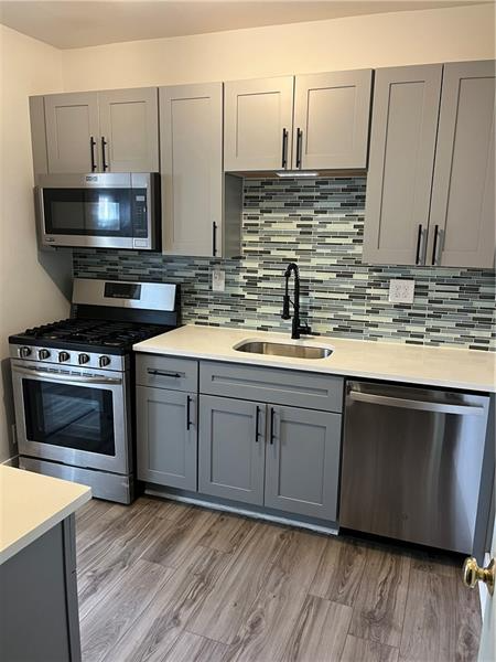 3343 Middletown Rd #1 - Photo 3 of 20