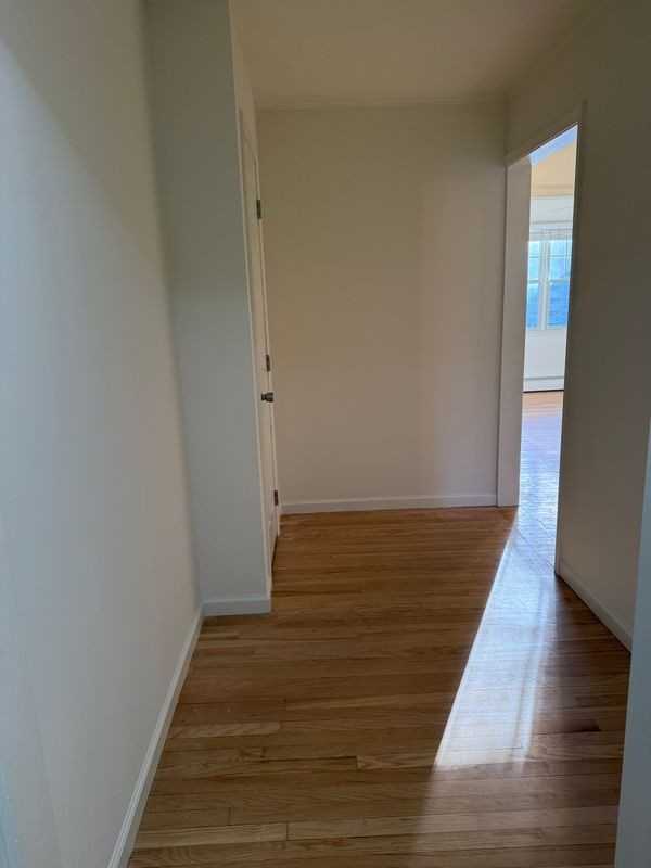 1004 Motor Rd - Photo 3 of 12