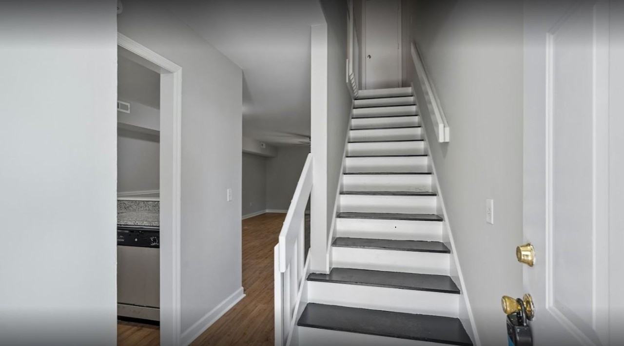 James Island Apartments - Photo 3 of 22