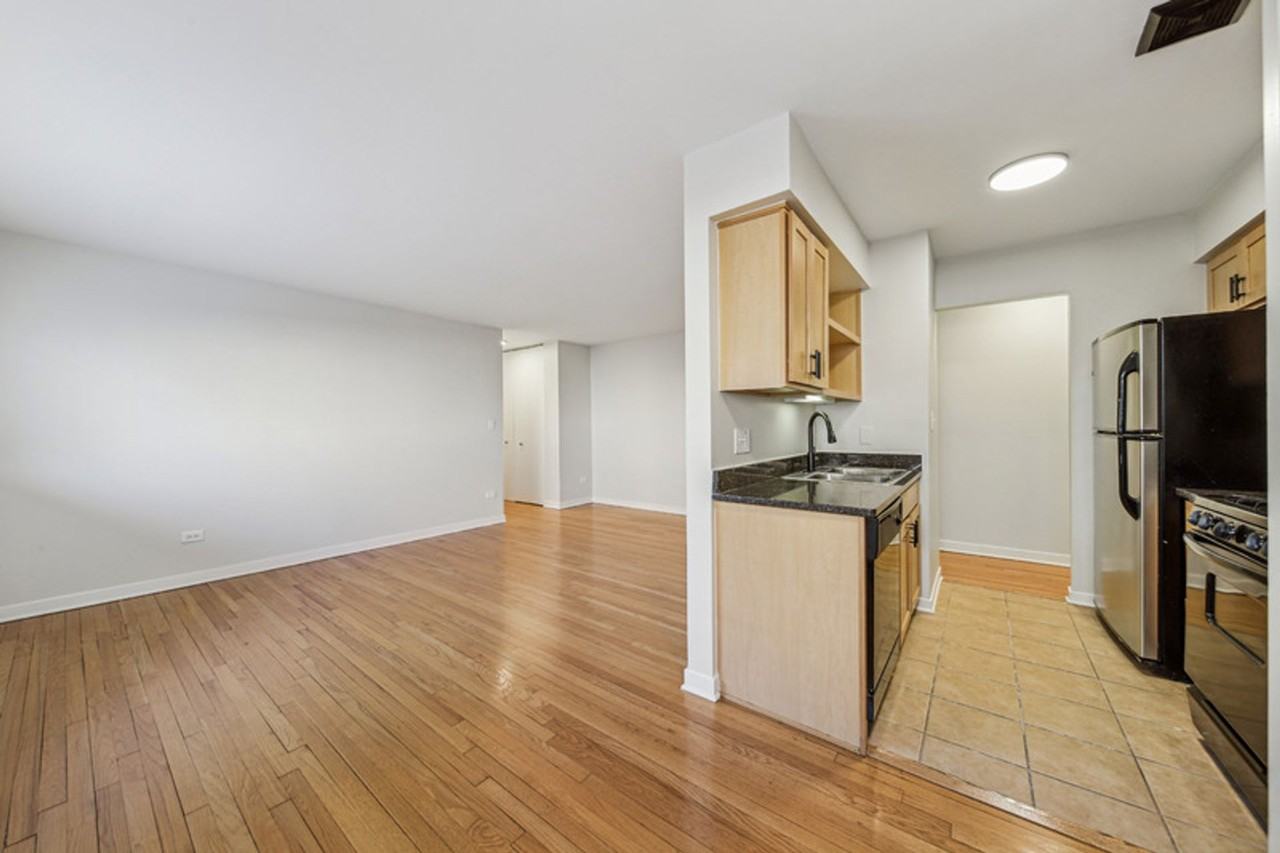 Brix on Morse - Photo 3 of 27