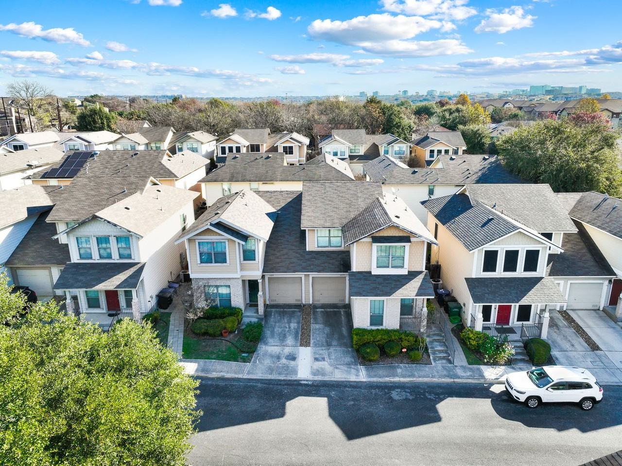 6223 W Jolie Ct - Photo 3 of 33