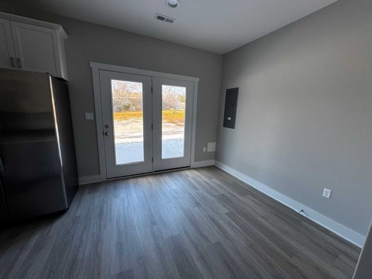 297 Sable Rd - Photo 3 of 11