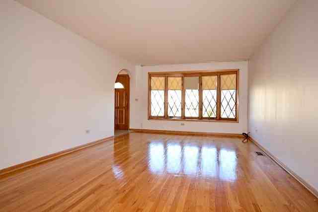 8421 W Castle Island Ave - Photo 3 of 25