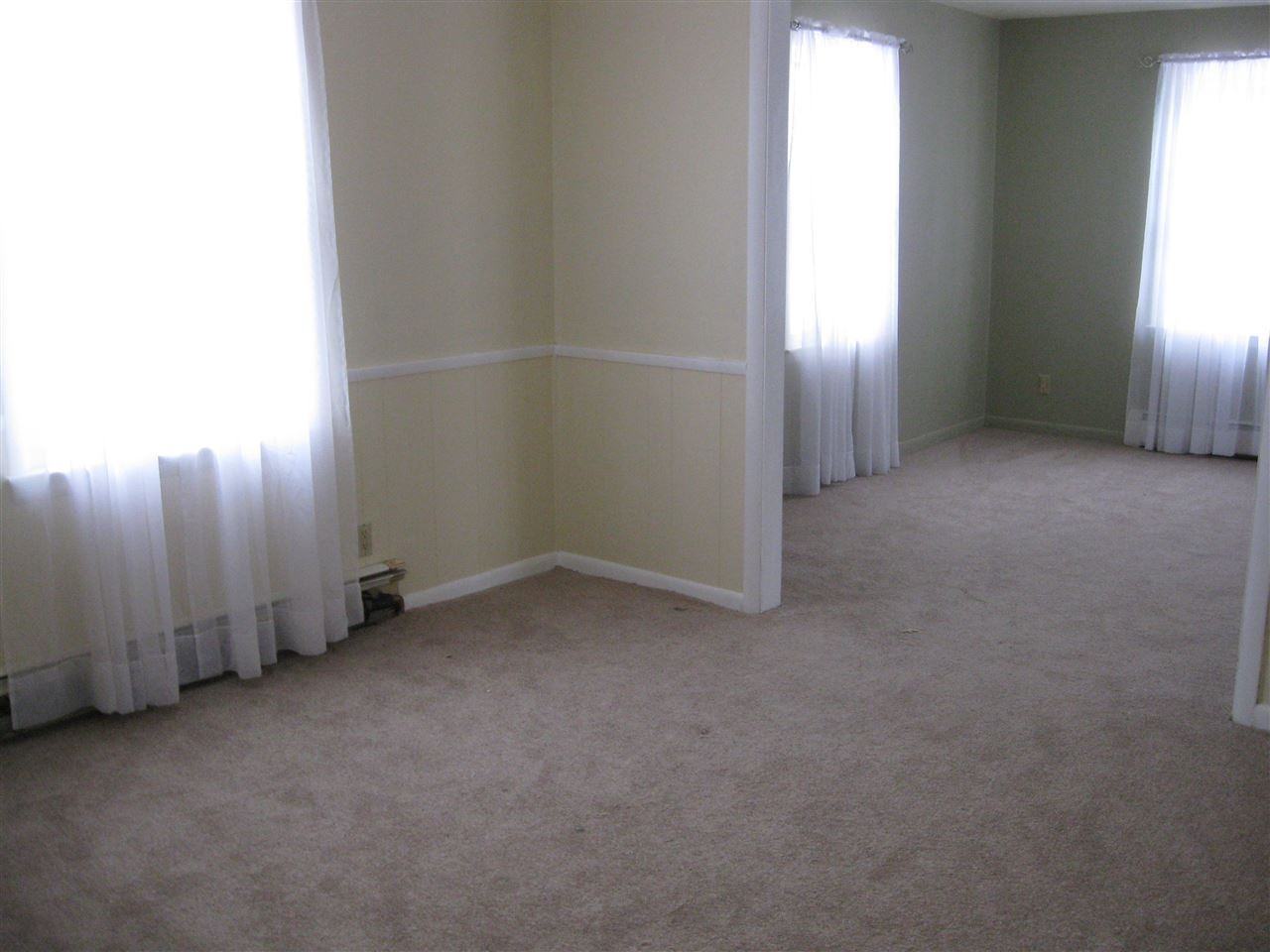 4926 Vance Ave - Photo 3 of 21
