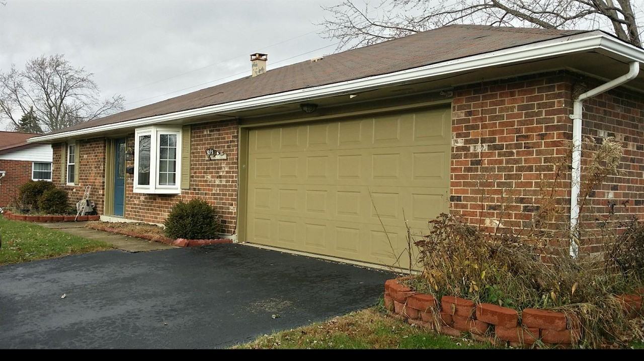 1015 Merrywood Dr - Photo 3 of 18