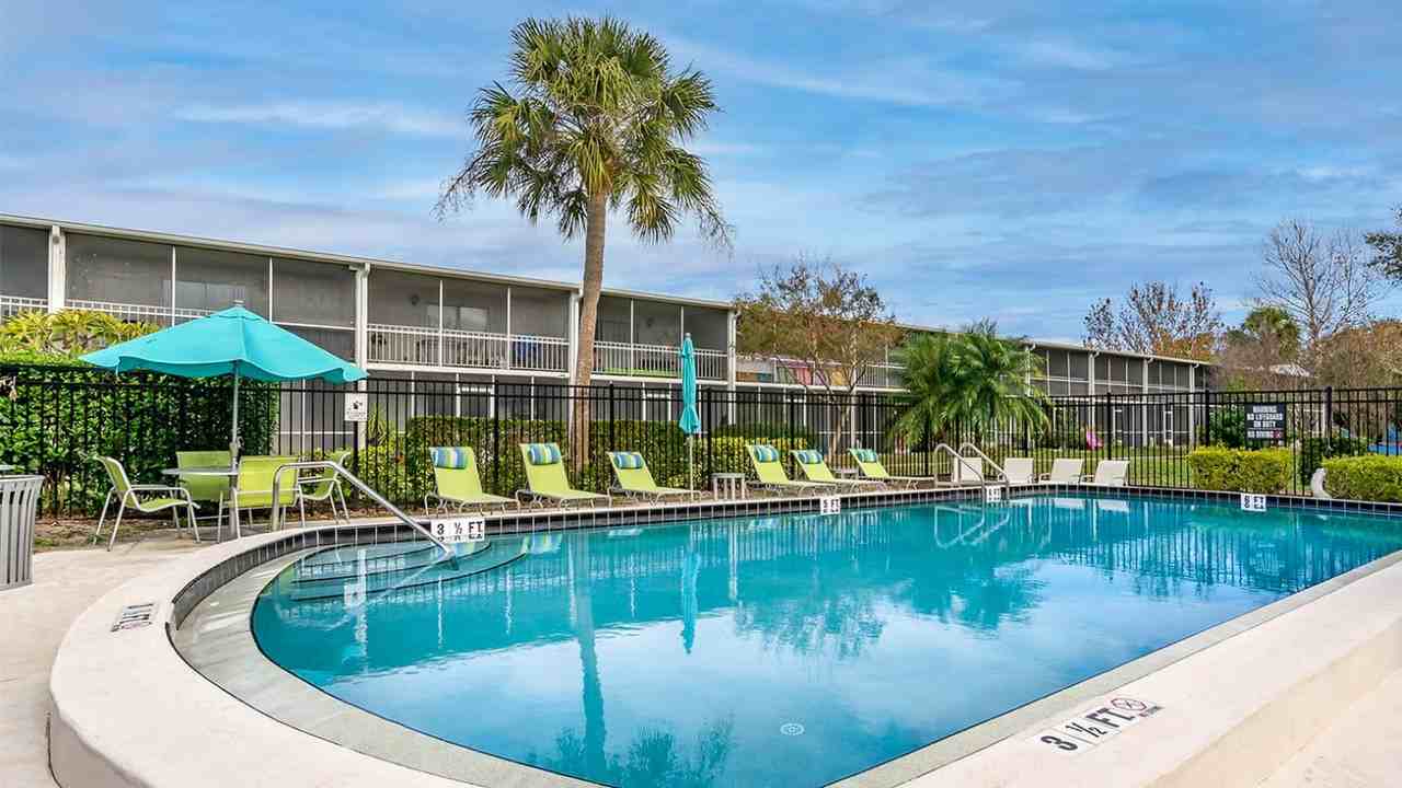 Waterchase Apartments - Photo 6 of 16