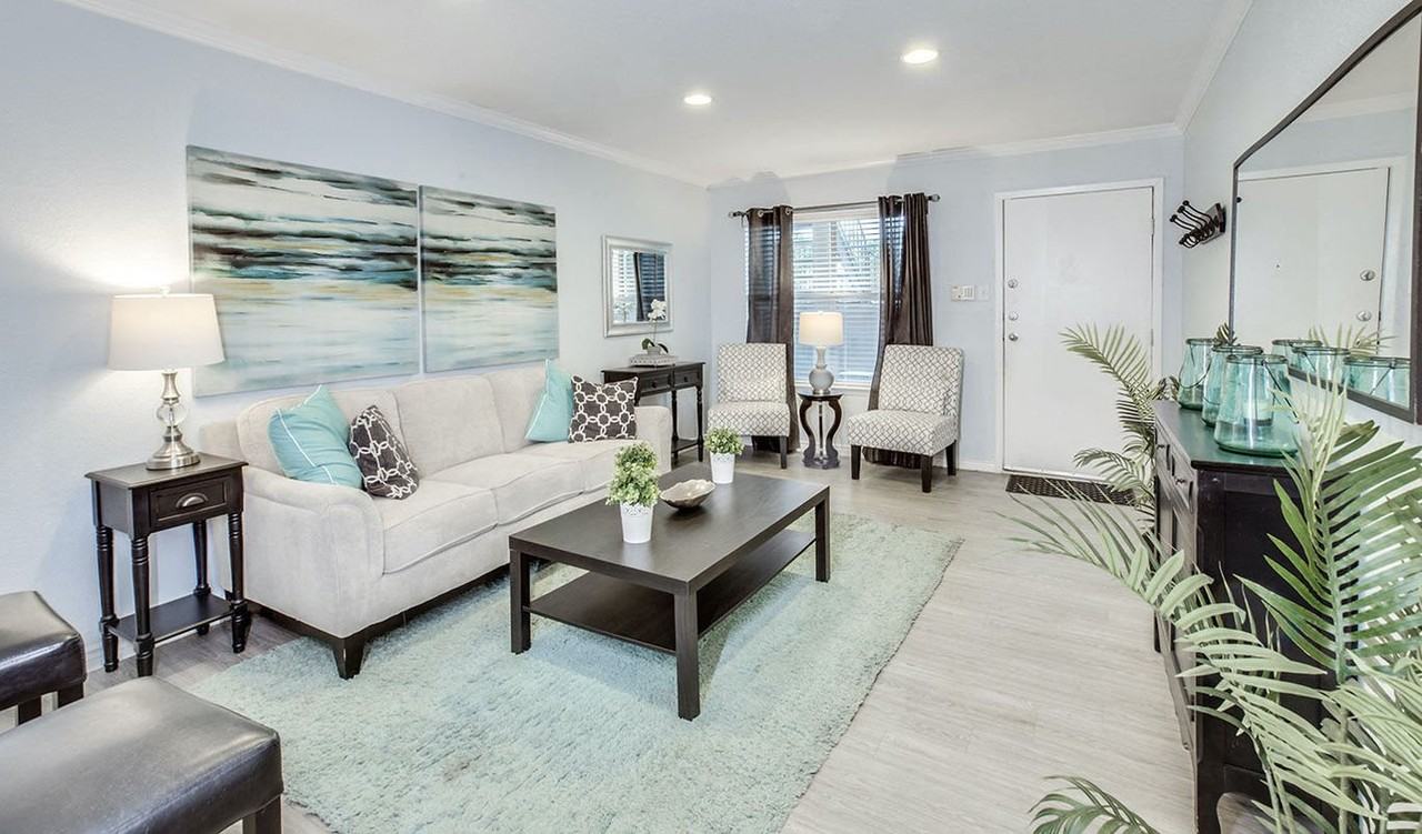 Legacy at Westchase - Photo 6 of 12