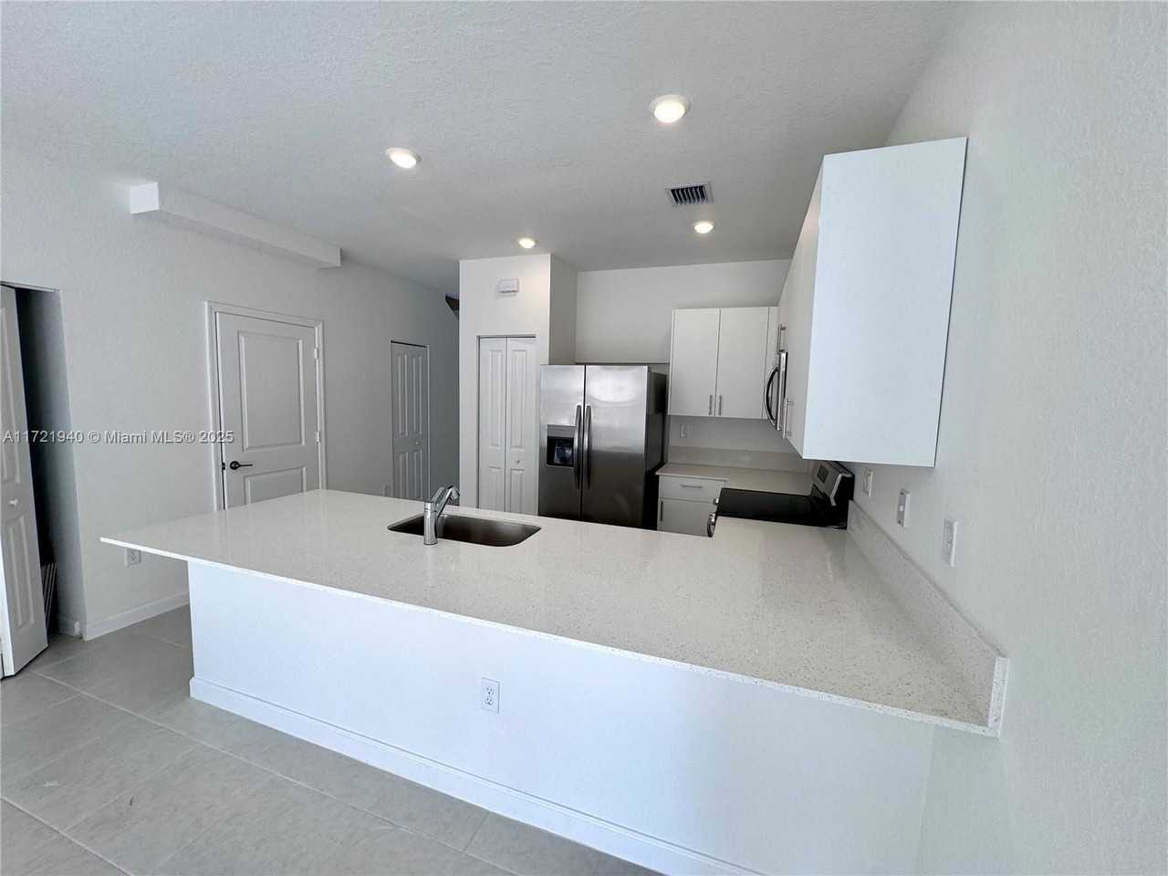 17932 Sw 358th St - Photo 2 of 8