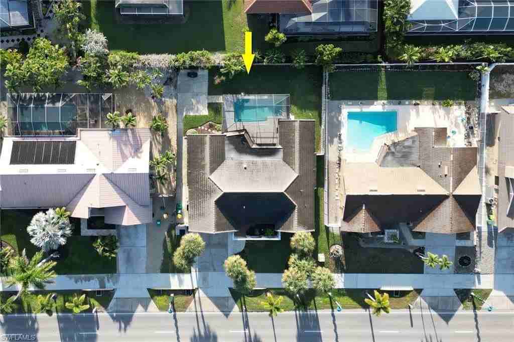 1337 North Collier Boulevard - Photo 3 of 24