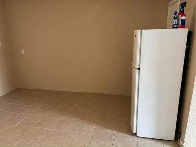 10545 Seminole Blvd Apt 5 #05 - Photo 4 of 8