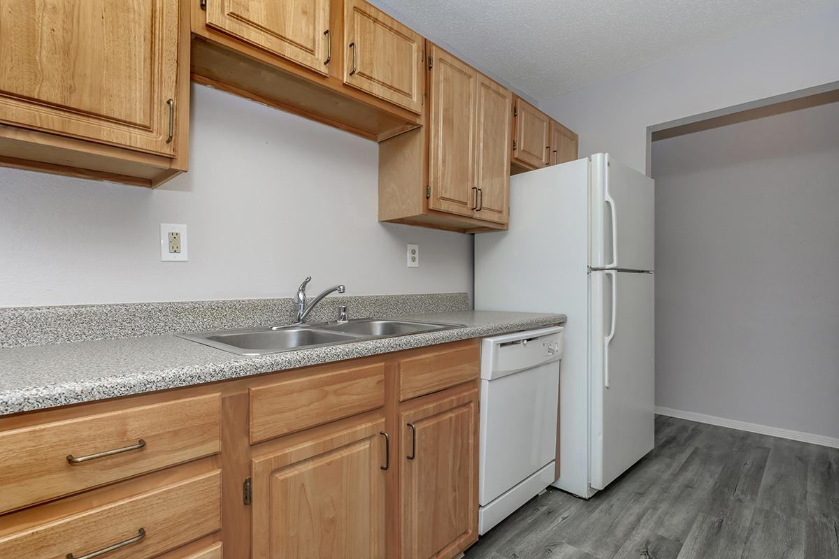 Wynnbrook Pines - Photo 3 of 25