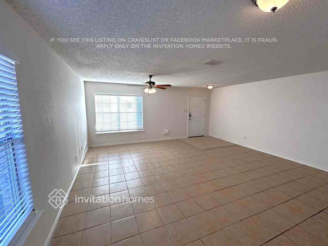 321 Beechwood Ln - Photo 2 of 12