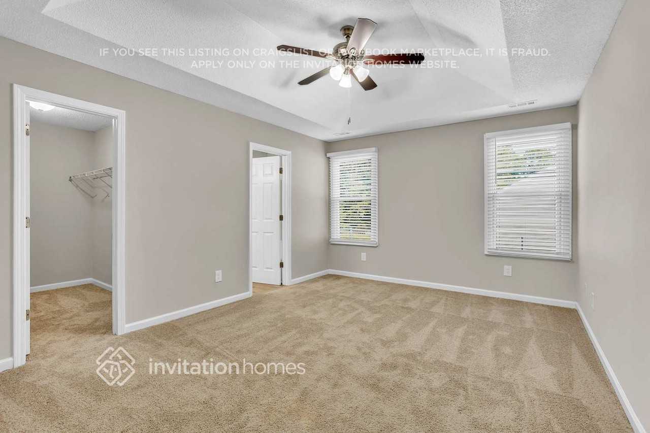 8605 Garvey Dr - Photo 6 of 16