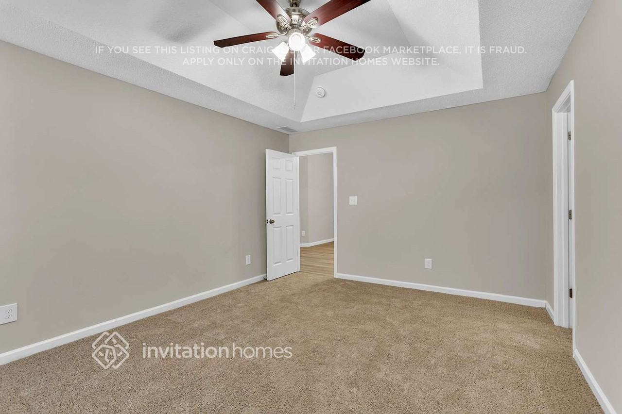 8605 Garvey Dr - Photo 7 of 16