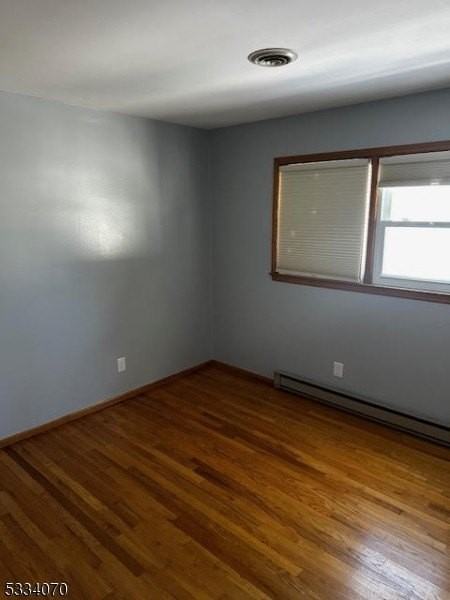 187 Oak Tree Ave - Photo 4 of 12