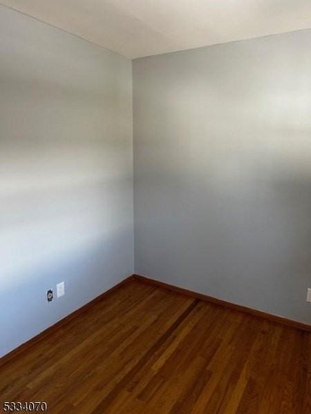 187 Oak Tree Ave - Photo 5 of 12