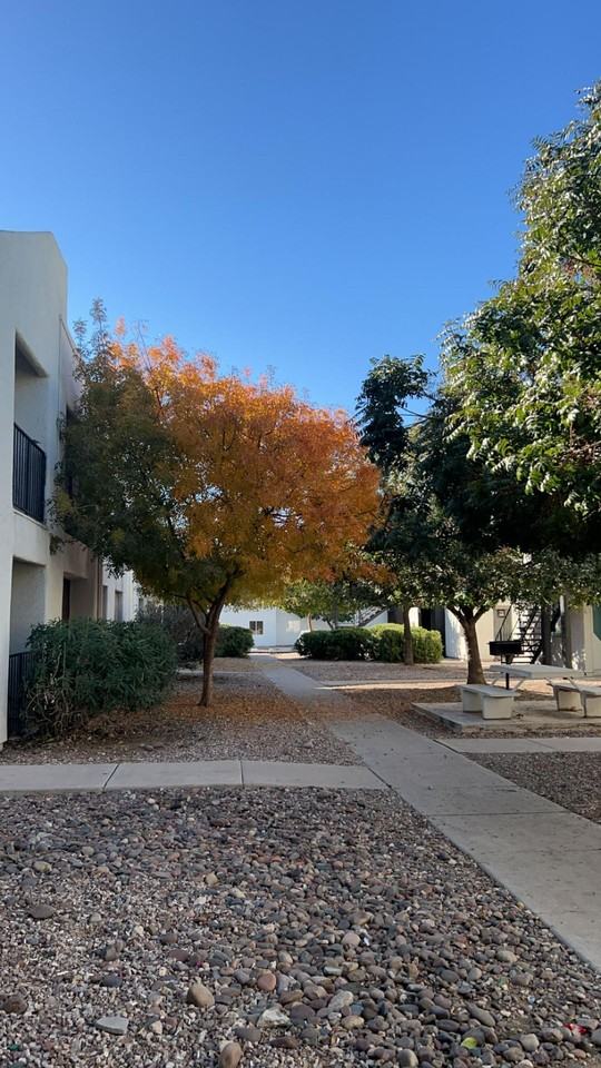 The Quails Apartments - Photo 2 of 31