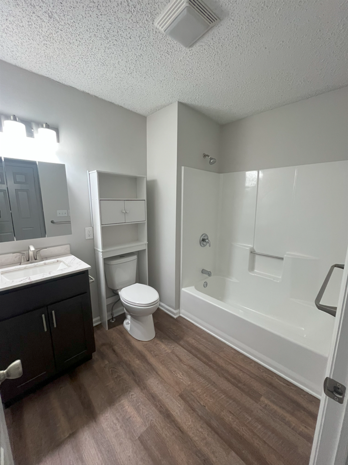 Adams Station Apartments - Photo 7 of 24