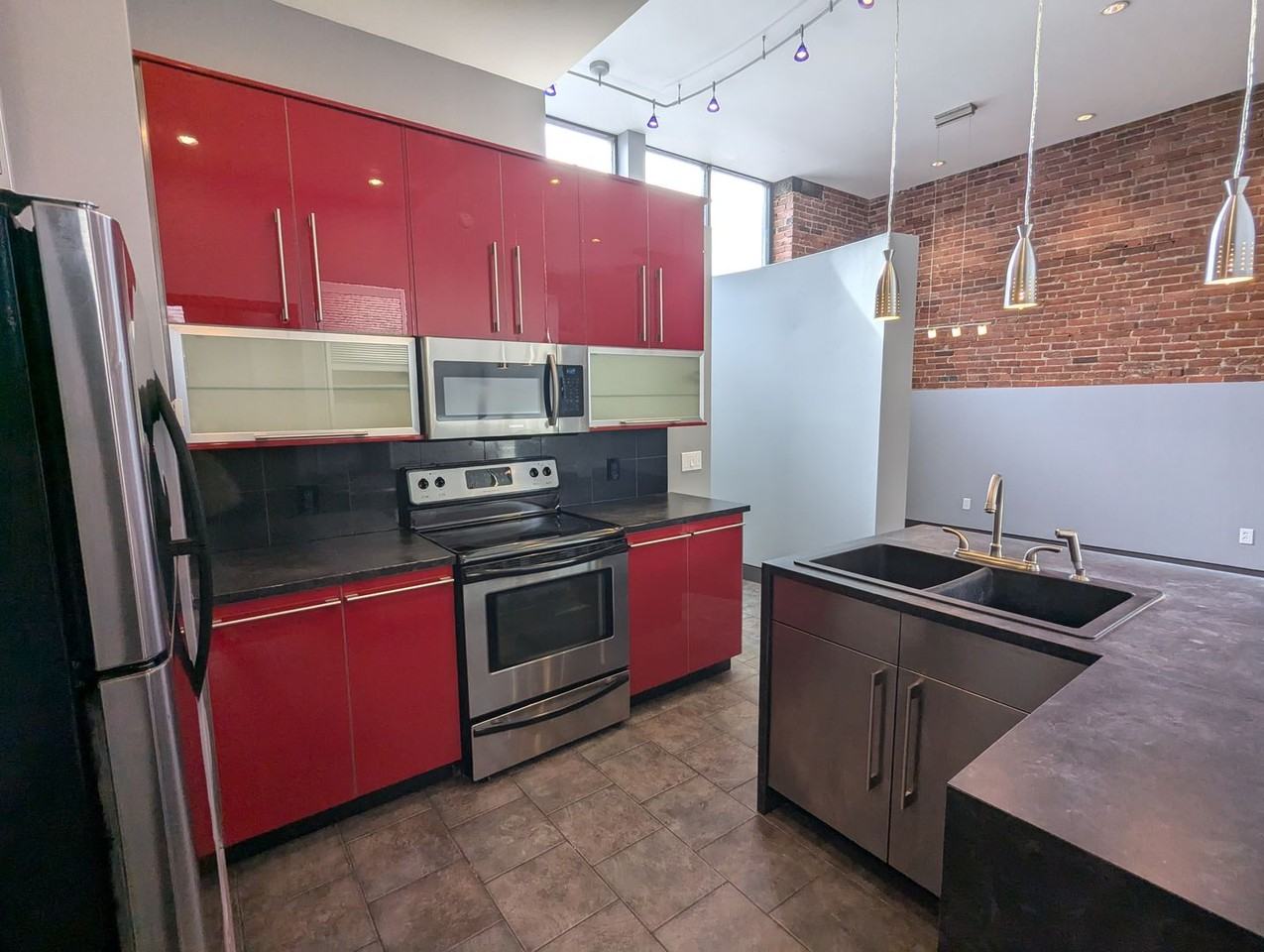 192 Remsen - Photo 4 of 44