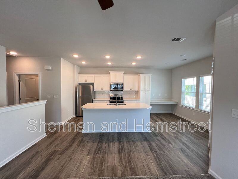 7017 Hummingbird Dr - Photo 5 of 9
