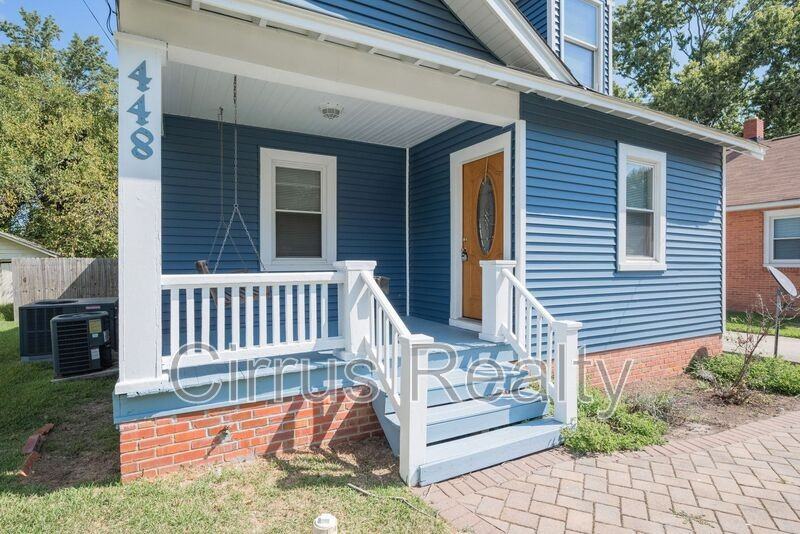 448 Chapel St - Photo 2 of 26