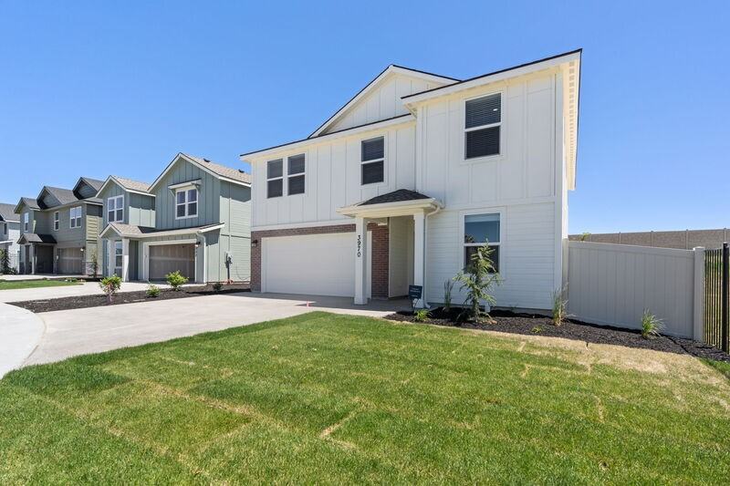 3970 N Alameda Creek Ave - Photo 2 of 38