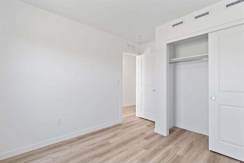 3970 N Alameda Creek Ave - Photo 7 of 38